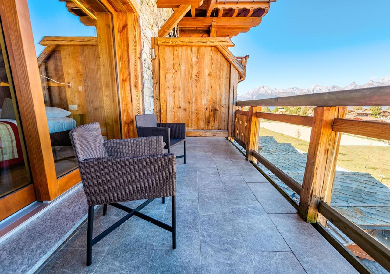 Hotel 4 Vallees & 4* Superior