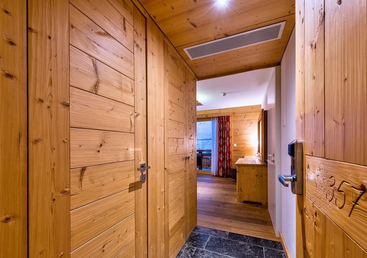 Hotel 4 Vallees & 4* Superior