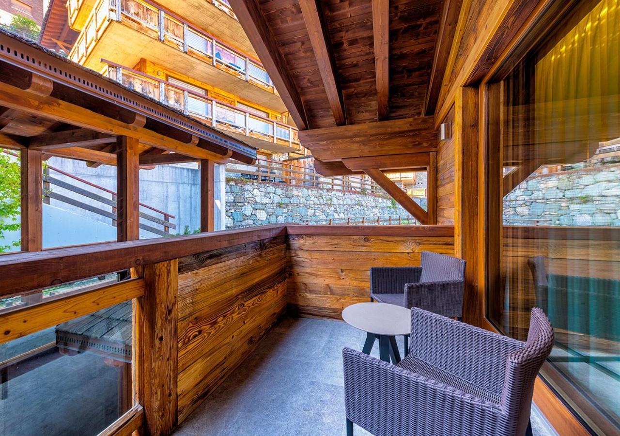 Hotel 4 Vallees & 4* Superior