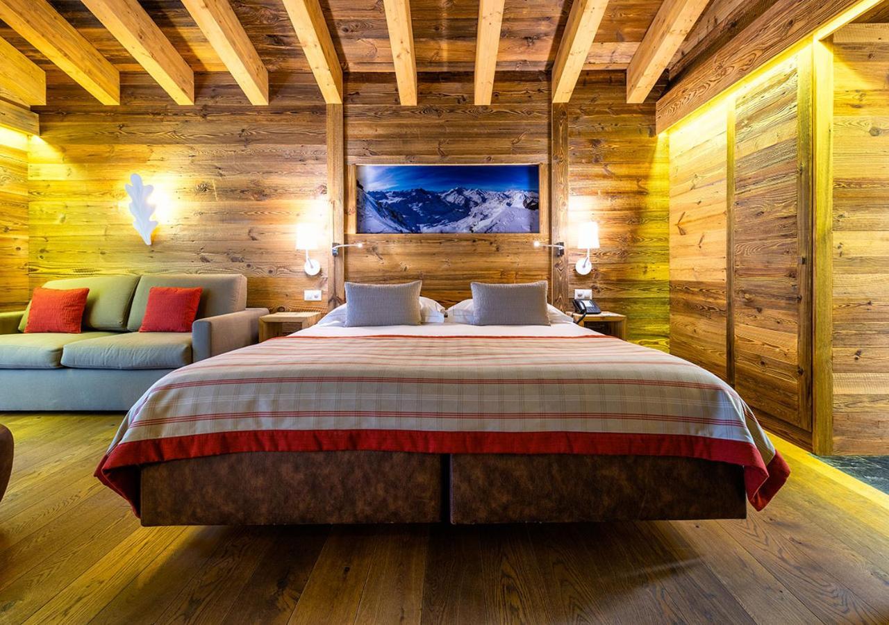 Hotel 4 Vallees & 4* Superior 4*